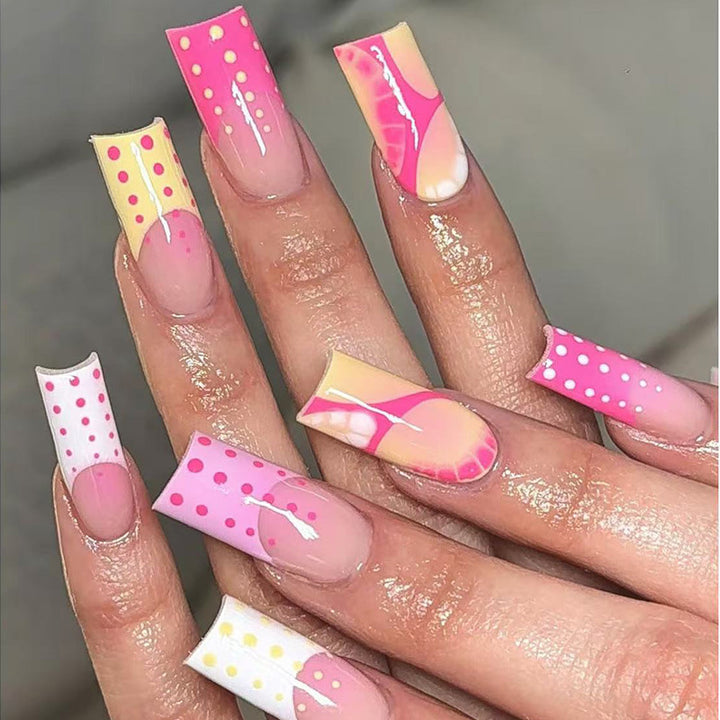 Lange Press-On-Nagelverlängerungen mit artistischen französischen Spitzen Karnz