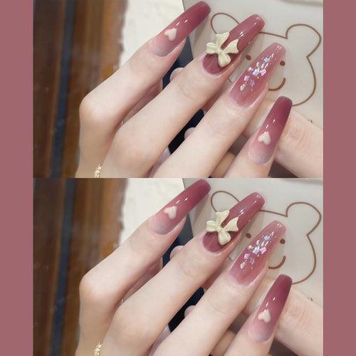 Dekorative Herz-Thema Press-On Nagelkunst