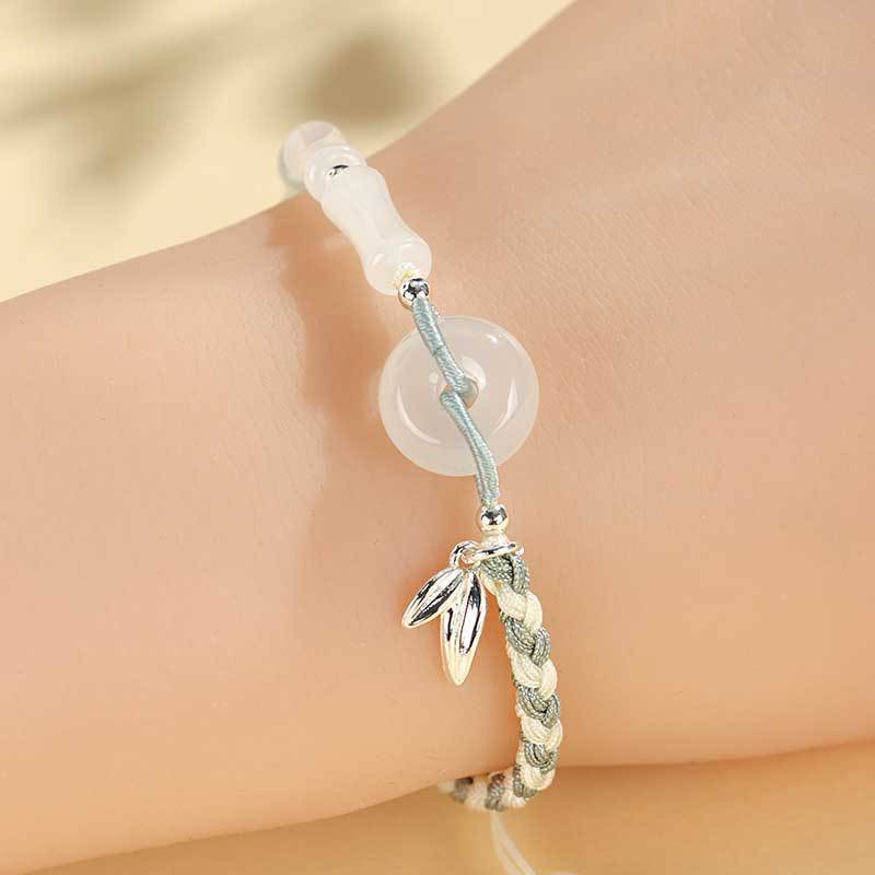 Verstellbares Armband mit Edelstein- und Blatt-Anhänger Karnz