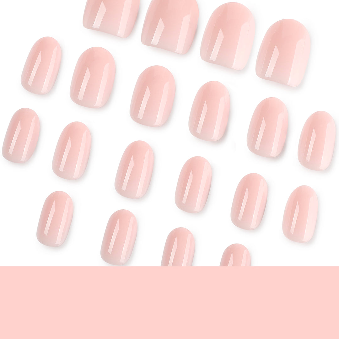 Kunstvolle Nagelkunst mit elegantem Glanz Karnz