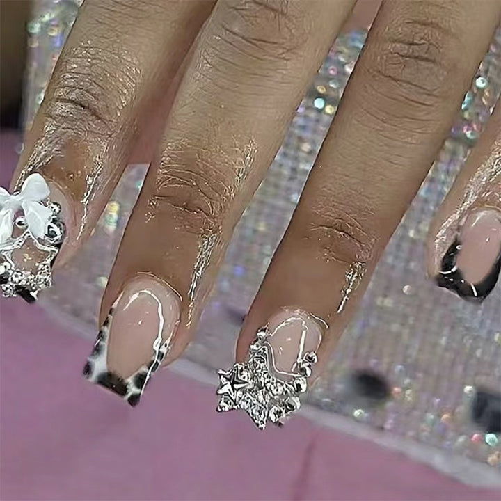 Glamourös Press-On Nagelkunst Set