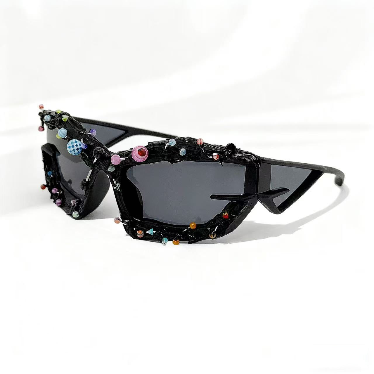 Damen Sonnenbrille mit kreativem Dekor und markantem Rahmen Karnz