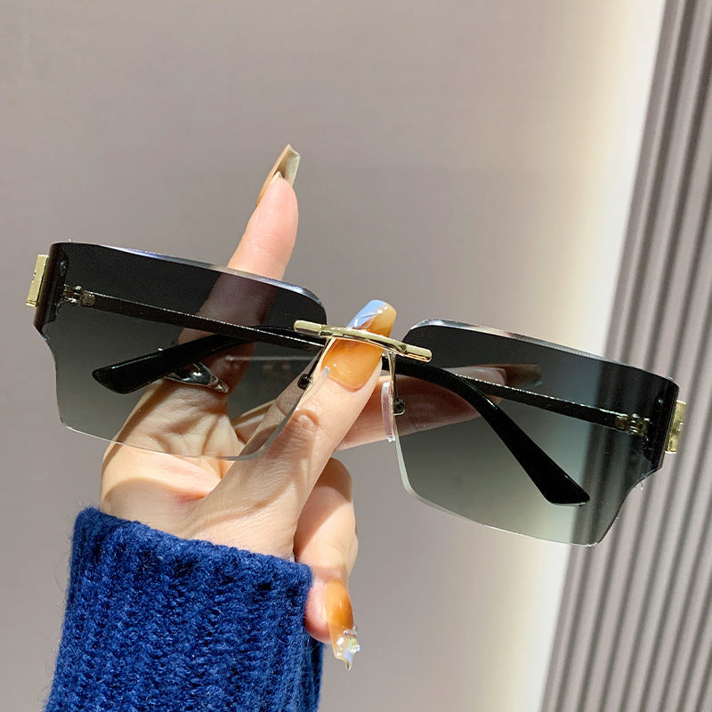 Damen modische quadratische Sonnenbrille mit luxuriösem Rahmen und polarisierten Gläsern Karnz