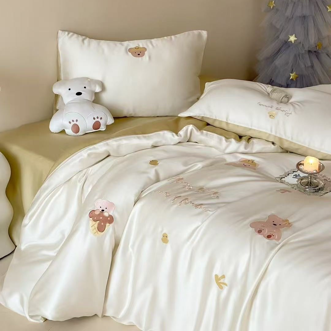 Luxuriöses Satin-Bettwäsche-Set mit gestickten Kirschmotiven, Wendefunktion und Plüsch-Hasenkissen