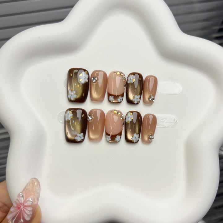 Blumenverzierte Press-On Nagelset