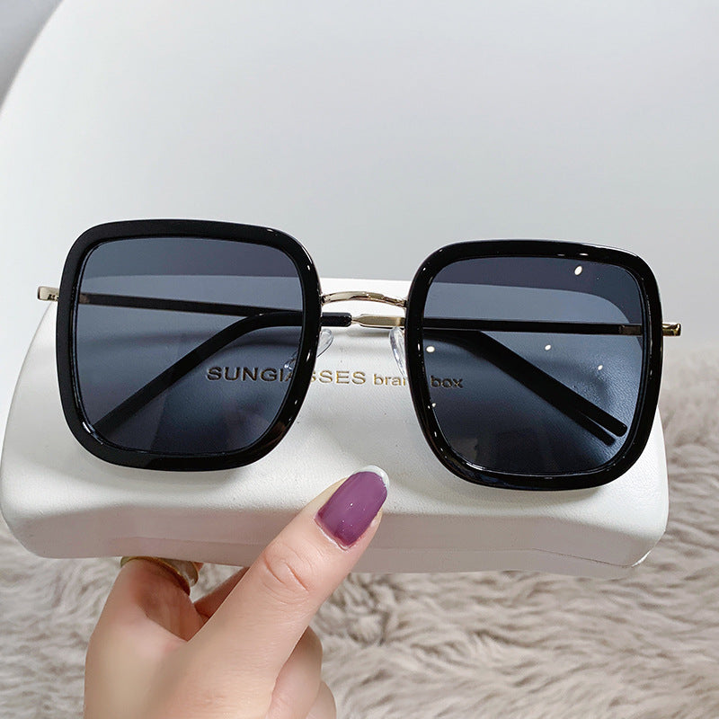 Damen Sonnenbrille mit quadratischem Rahmen und polarisierenden Gläsern Karnz