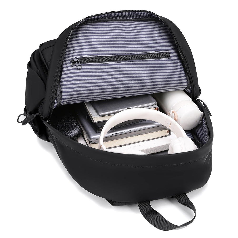 Vielseitiger Tech-Verbesserter Rucksack Karnz