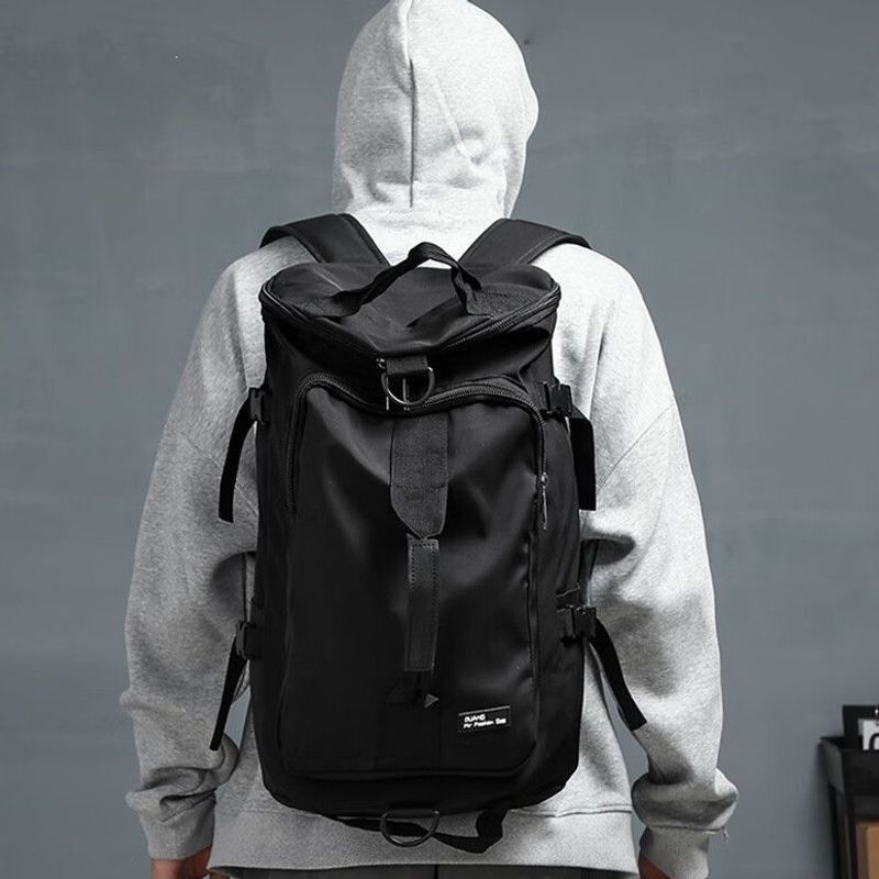 Stilvoller Multi-Pocket Rucksack Karnz