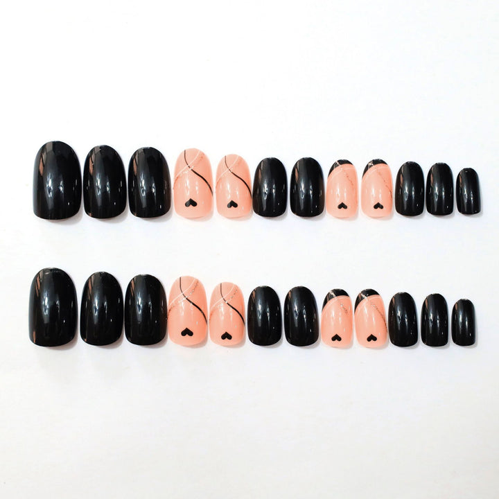 Trendiges abstraktes Nagelkunst-Set Karnz