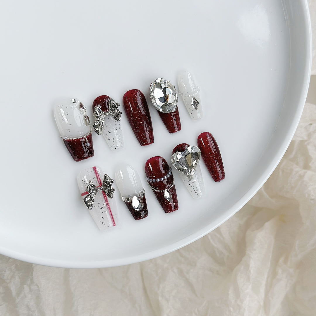 Schmetterlings-verzierte Press-On Nagelset