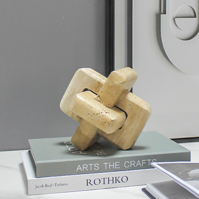 Künstlerische dekorative Steinskulptur