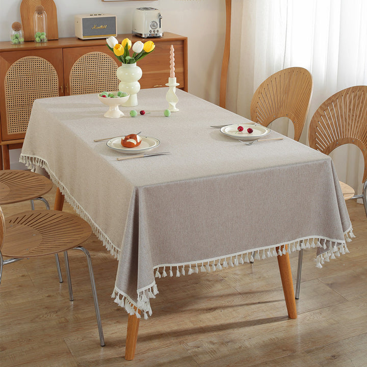 Elegante Quasten-Tischdecke