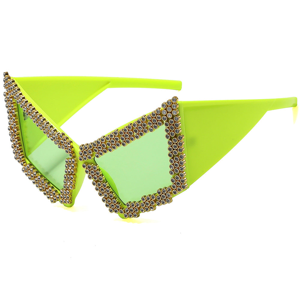 Damen Sonnenbrille im extravaganten Design mit luxuriösem Strassbesatz Karnz