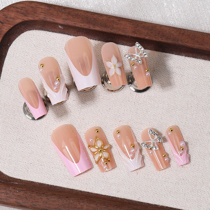 Luxuriöse dekorative Press-On-Nagelspitzen Karnz