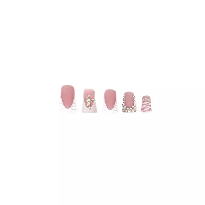 Glamouröse Künstlerische Nagelverlängerungen Karnz