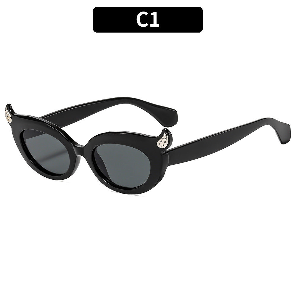 Verspielte Retro Katzenaugen-Sonnenbrille