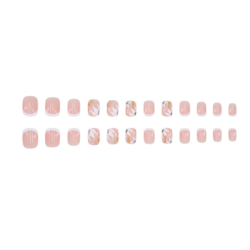 Künstlerisches Press-On-Nageldesign