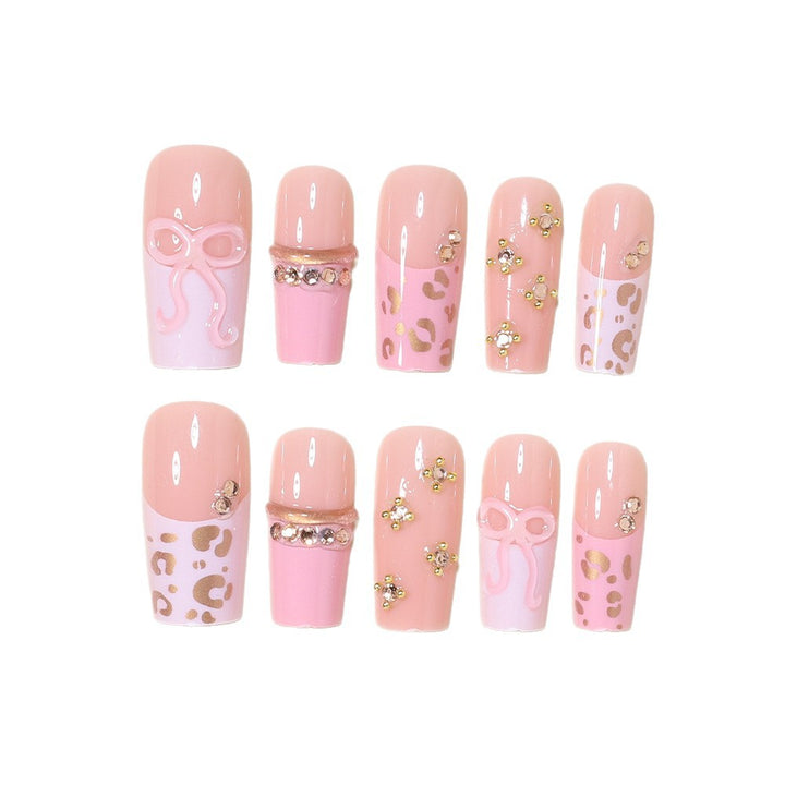 Dekorative Lange Stiletto Nail Art Tipps Karnz