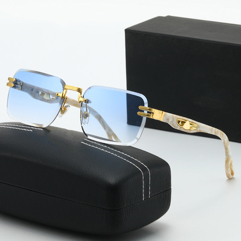 Damen stilvolle quadratische Korrektionsbrille Karnz