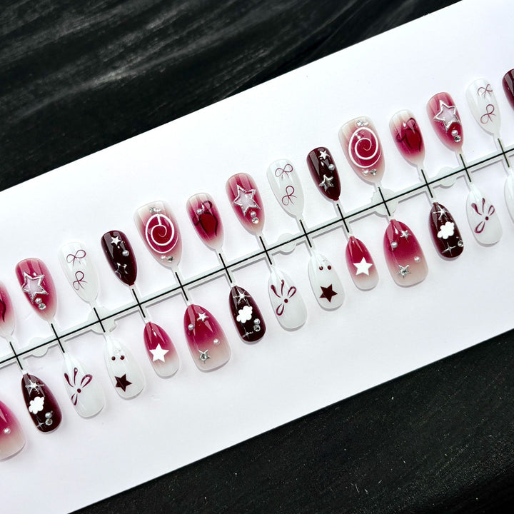 Elegante Polka Dot und Spitzen Press-On Nagel Set