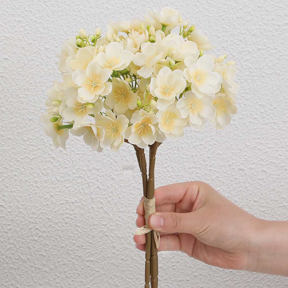 Kunstblumenstrauß mit filigranen Blüten Karnz