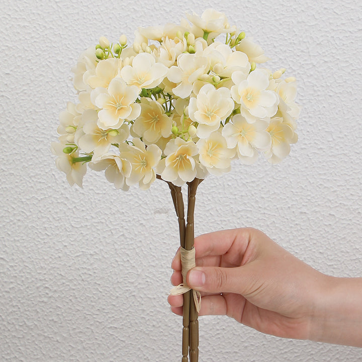 Kunstblumenstrauß mit filigranen Blüten Karnz