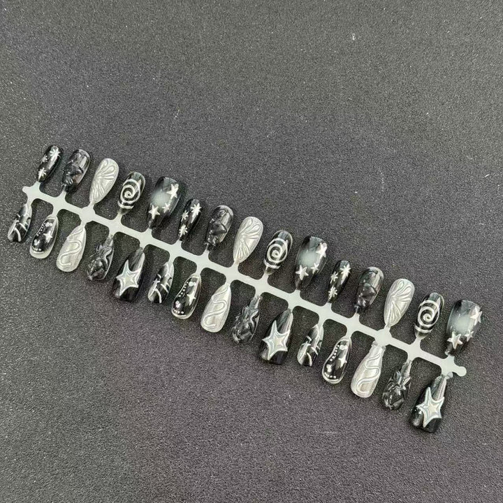 Künstlerisches schwarzes Nagelspitzen-Set Karnz