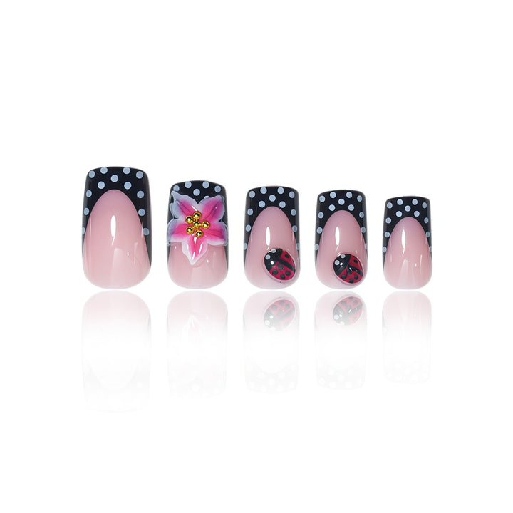 Blumenmuster Nail Art Extensions Karnz
