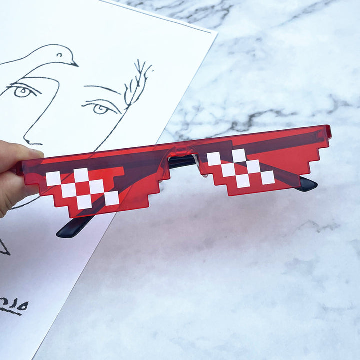 Geometric Pixelated Frame Sonnenbrille Karnz