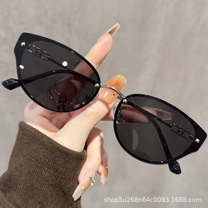 Stylische Katzenaugen-Sonnenbrille