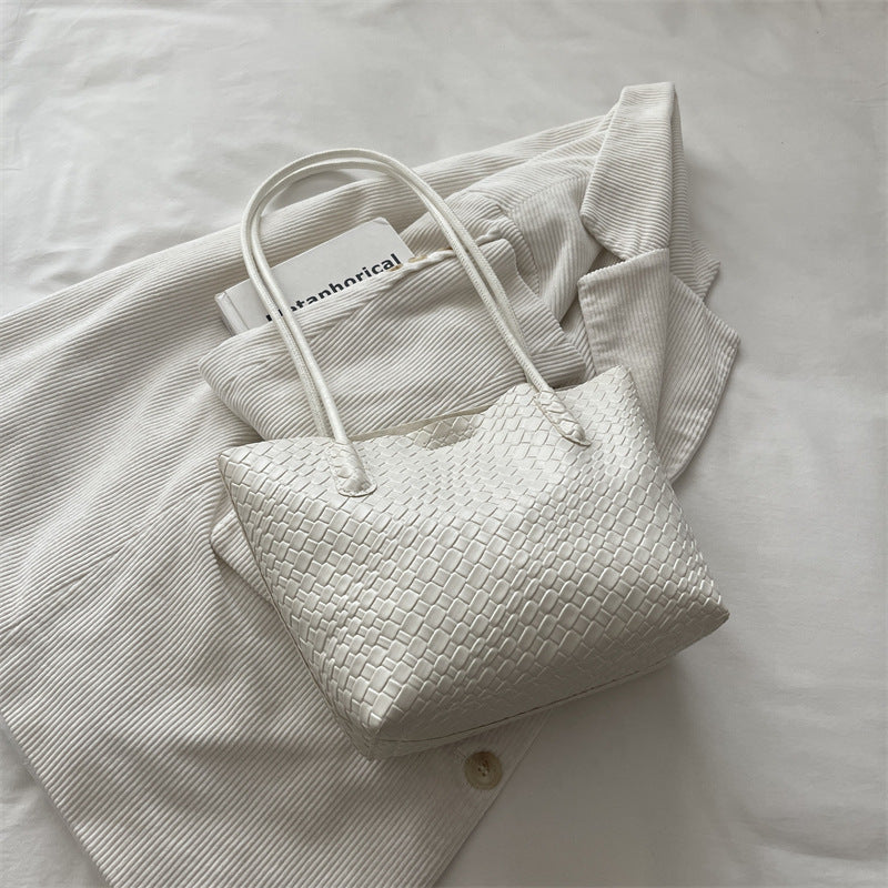 Gewebte strukturierte Handtasche