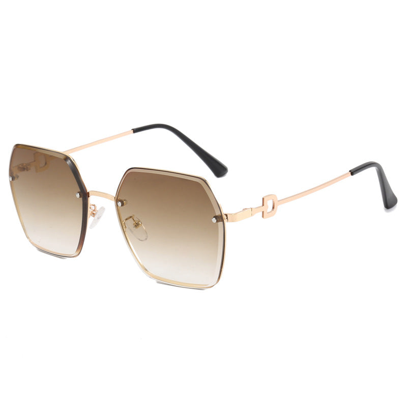 Damen extravagante und moderne Sonnenbrille im ausgefallenen Design Karnz