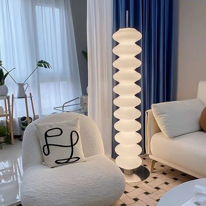 Skulpturale Stehlampe