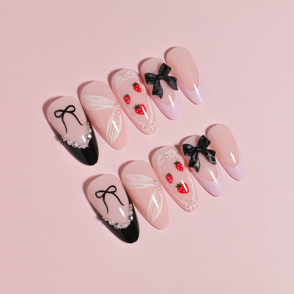 Künstlerisches DIY Press-On Nagelset Karnz