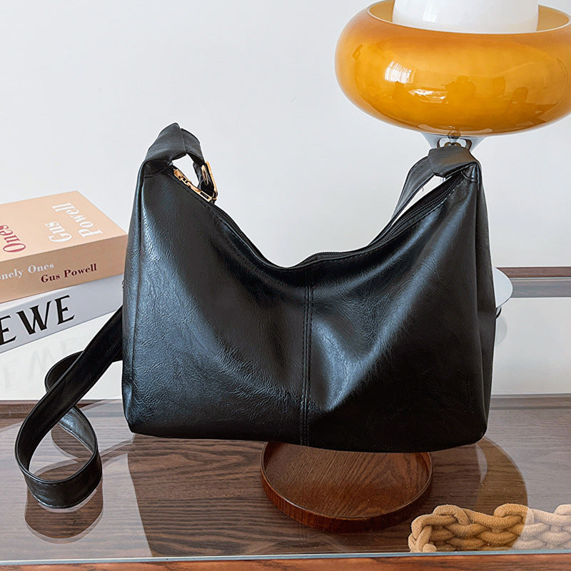 Schlichte lässige Schultertasche