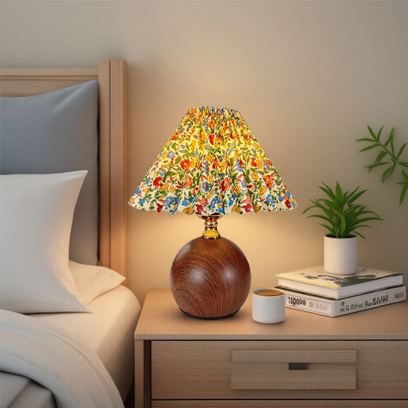Zeitgenössische Tischlampe für Zuhause