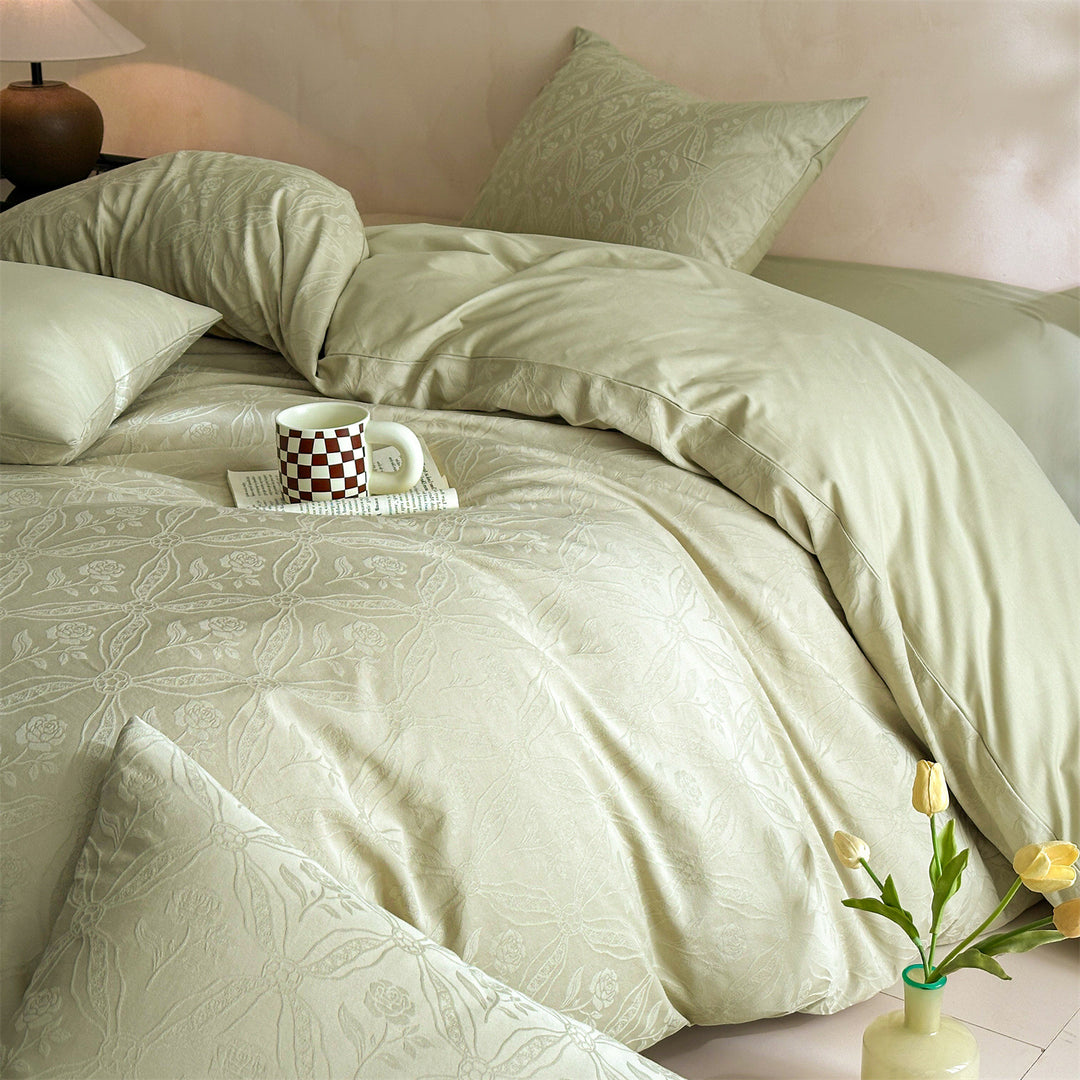 Gepolstertes Schmetterlings-Jacquard-Bettwäsche-Set mit wendbarem Soft-Feel-Futter und Umschlagkissenbezügen
