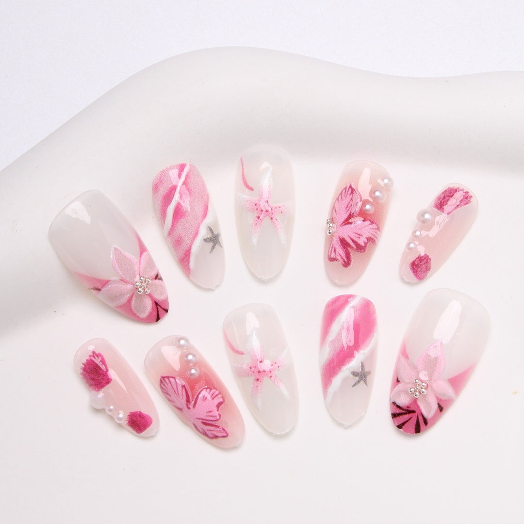 Kunstnagelset mit elegantem Blumen- und Glitzermuster Karnz