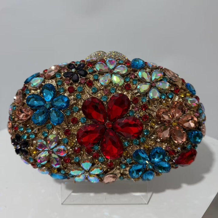 Blumenverzierte Abendhandtasche