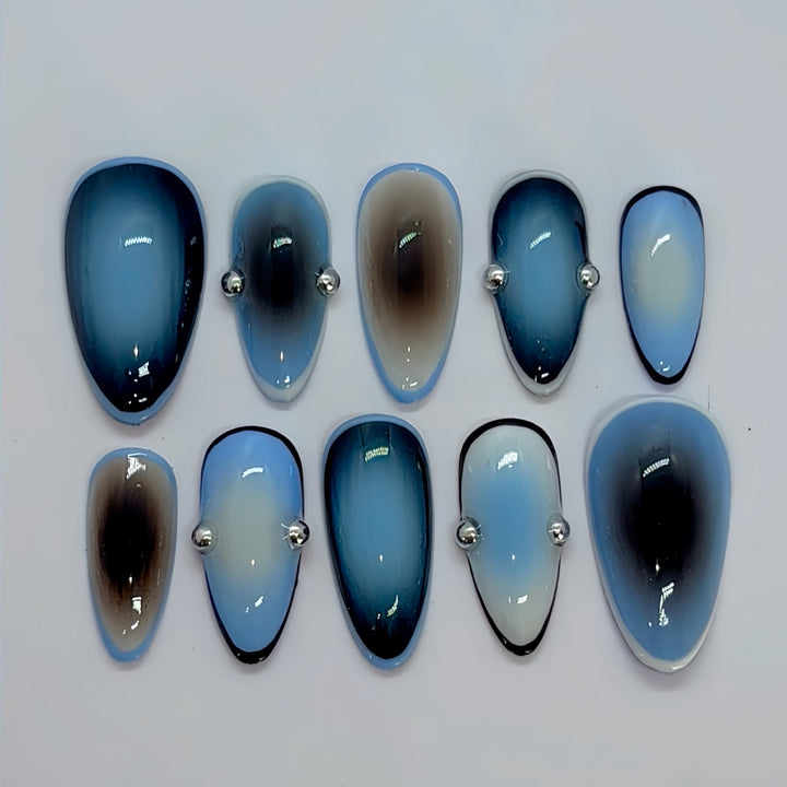 Thematic Artisan Press-On Nail Set Karnz