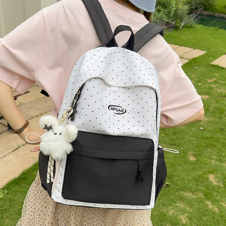Stylischer gepunkteter Rucksack Karnz