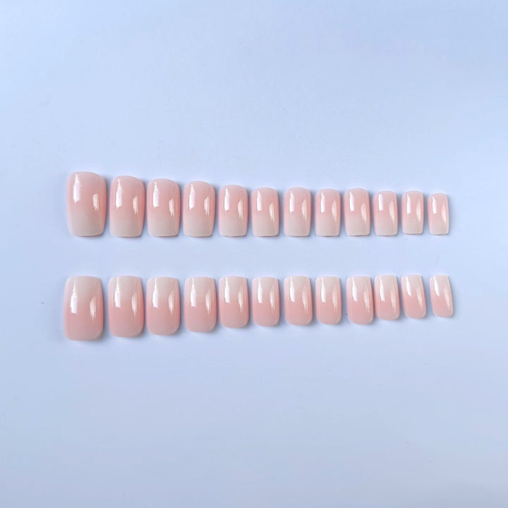 Elegante Ombre Nagelverlängerungen