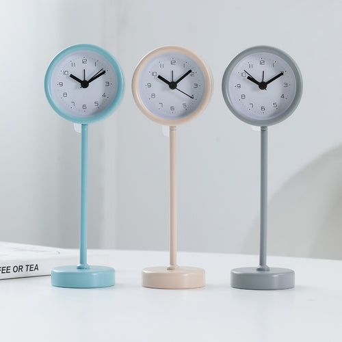 Tischuhr Im Modernen Design Karnz
