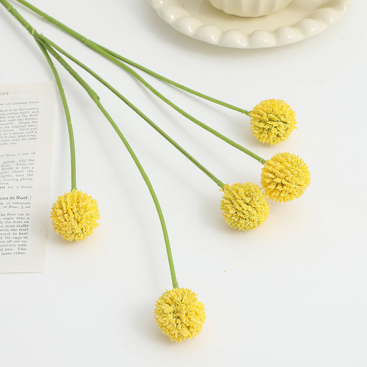 Künstlicher Blumenstängel mit detaillierten Blüten Karnz