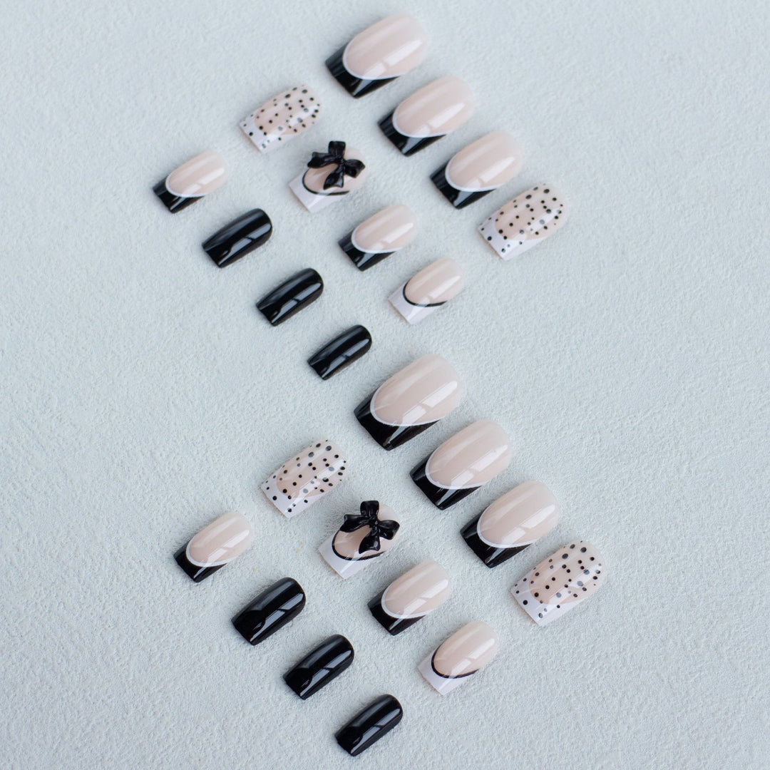 Dekorativer Nagelkunst-Kit