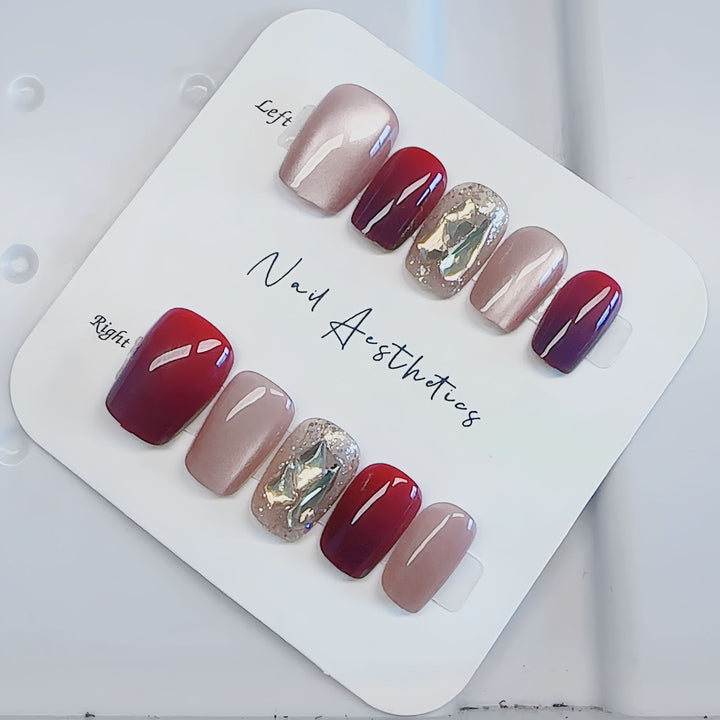 Elegantes Press-On-Nageldesign Karnz
