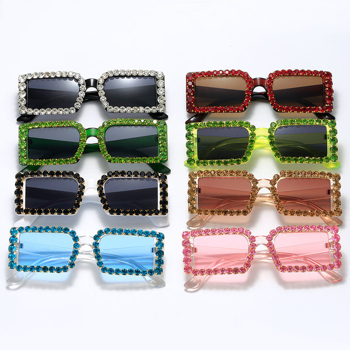 Damen modische Sonnenbrille mit glitzernder Rahmenverzierung Karnz