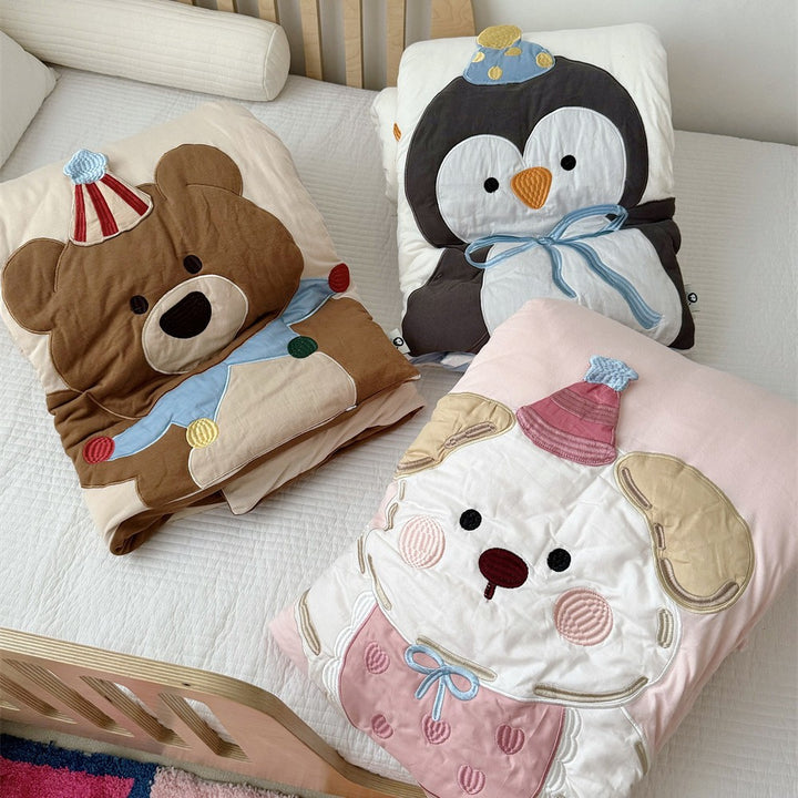 Kinderbettwäsche-Set mit gesticktem Bärenapplikation und Kuscheloptik