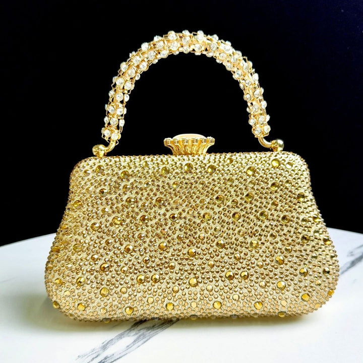 Elegante Handtasche mit Strassverzierungen
