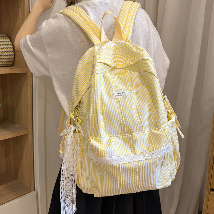 Gestreifter Freizeit-Rucksack mit dekorativer Spitze Karnz